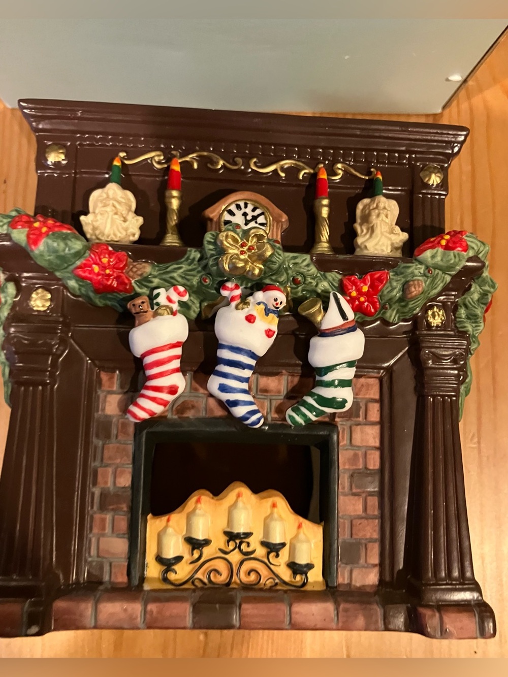EUC PartyLite Hearthside Aroma Melt Warmer Ceramic Mantel Holiday Display
